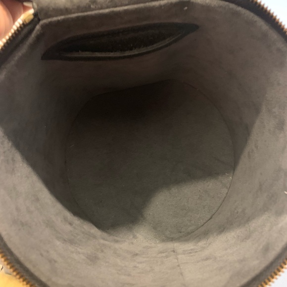 Louis Vuitton Epi Cannes Bag (Vintage) - Picture 7 of 7